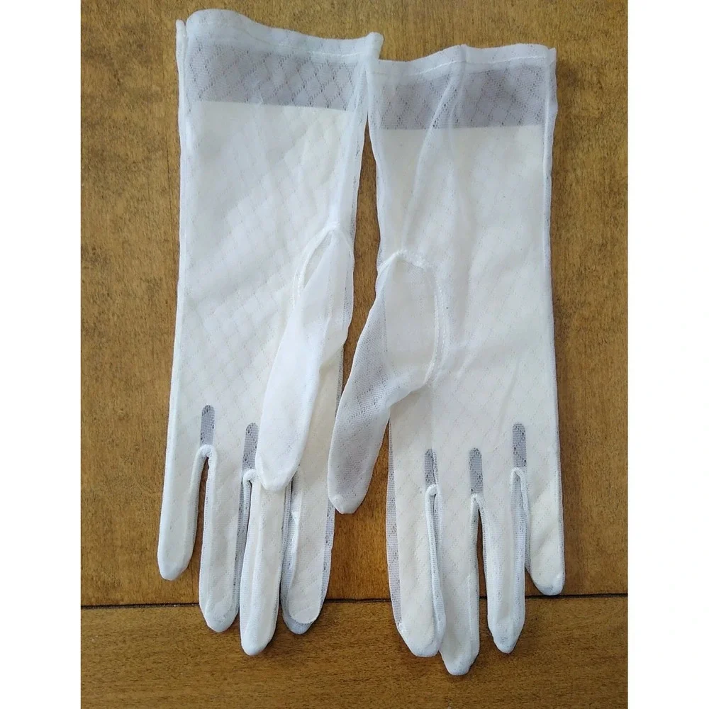 MCM Size 6 Vtg Gloves 10